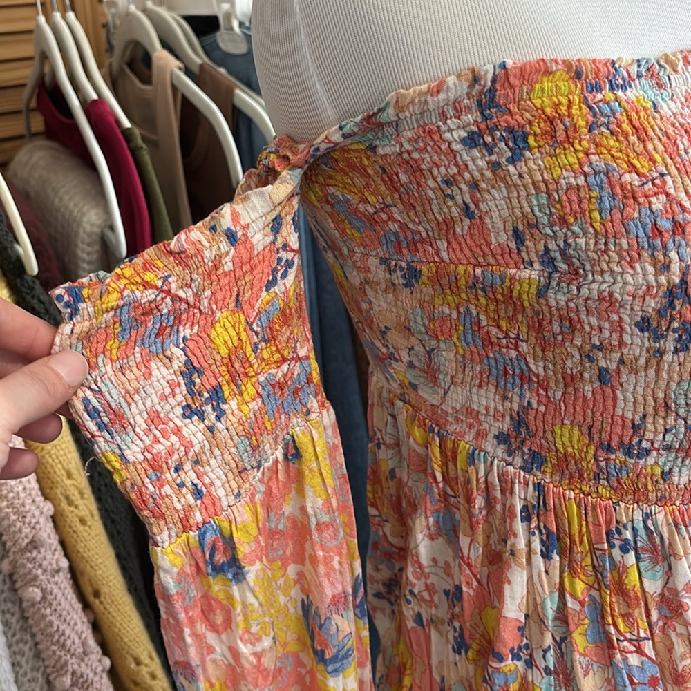 ☀️SOLD☀️Anthropologie - Long Sleeve Off-the-Shoulder - Picture 3 of 10